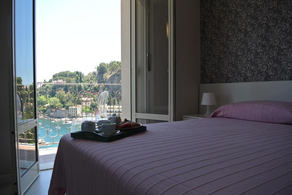 Hotel Baia Azzurra Taormina Ngoại thất bức ảnh